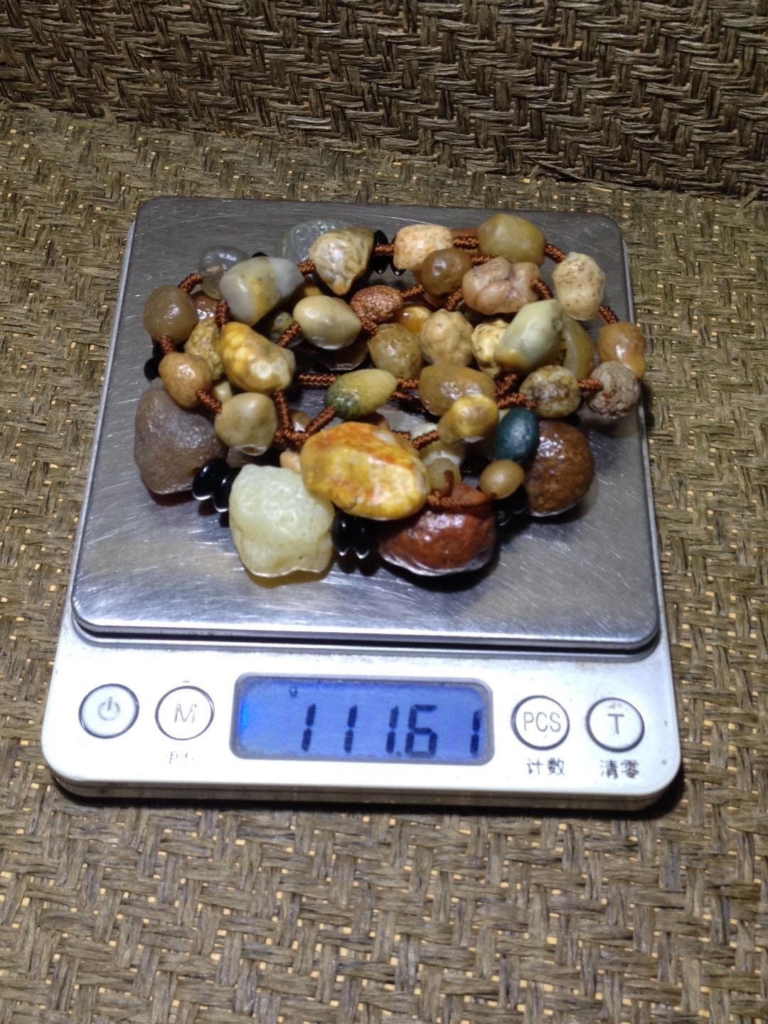 戈壁玛瑙筋脉石老料原石项链加大颗粒筋脉石手串一条，