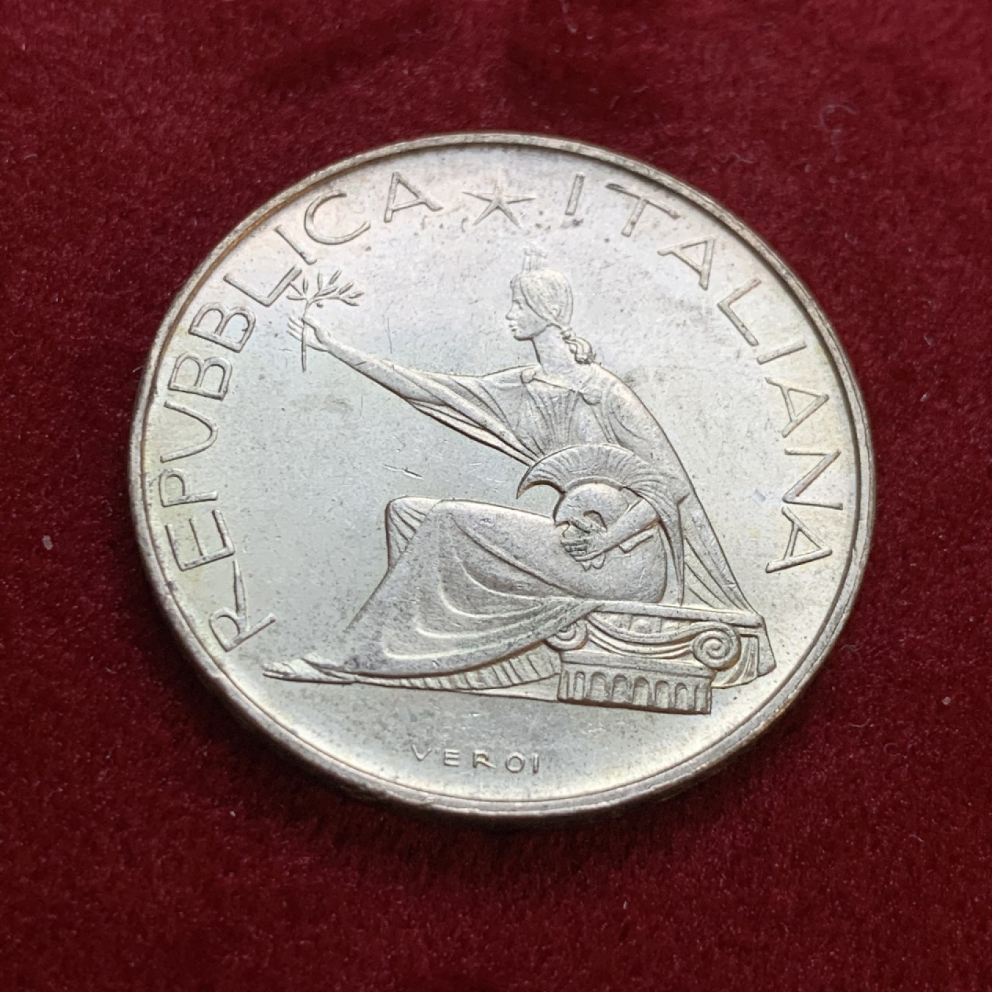 《竞宝斋》第55场-本周日，周一2场连拍（全场不限金额包邮） 意大利 1961年马车 500里拉 银币