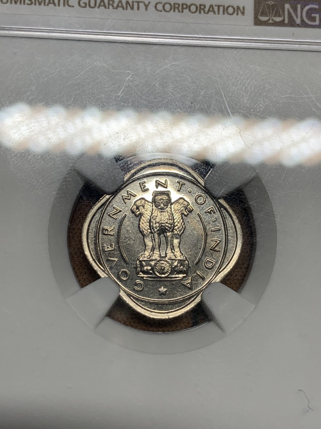 《竞宝斋》第55场-本周日，周一2场连拍（全场不限金额包邮） NGC-PF64 印度1950（B）第一版（孟买）1/2安娜   季军  少见  精制