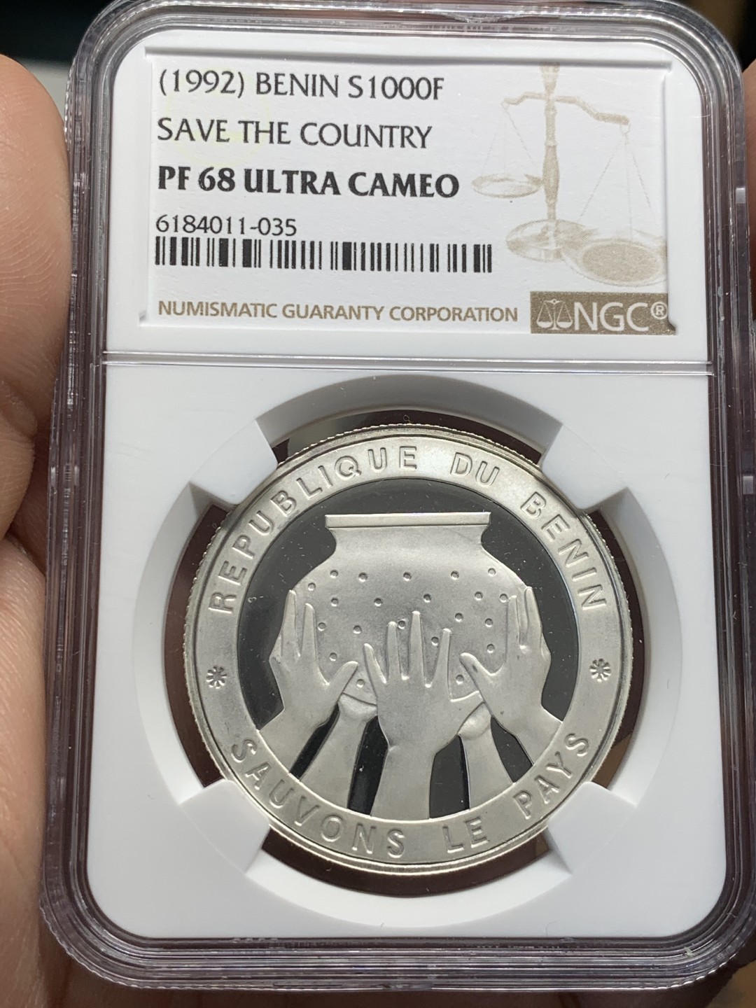《竞宝斋》第55场-本周日，周一2场连拍（全场不限金额包邮） NGC-PF 68UC 贝宁（1992）年1000法郎国家纪念银币 (第二名）发行量1000枚  精制银币