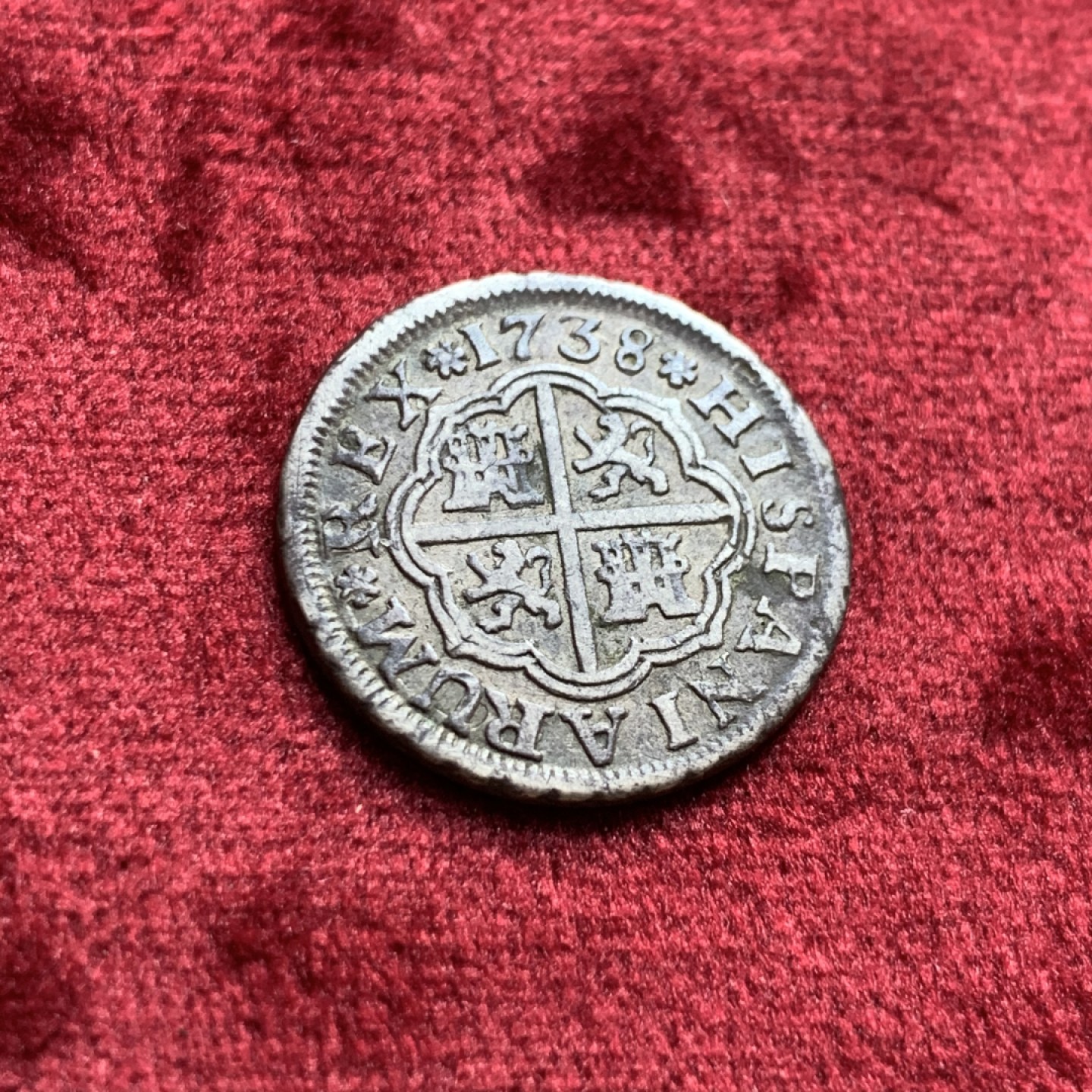 《竞宝斋》第55场-本周日，周一2场连拍（全场不限金额包邮） 西班牙十字1R银币，葡萄牙十字80里斯银币一对2枚