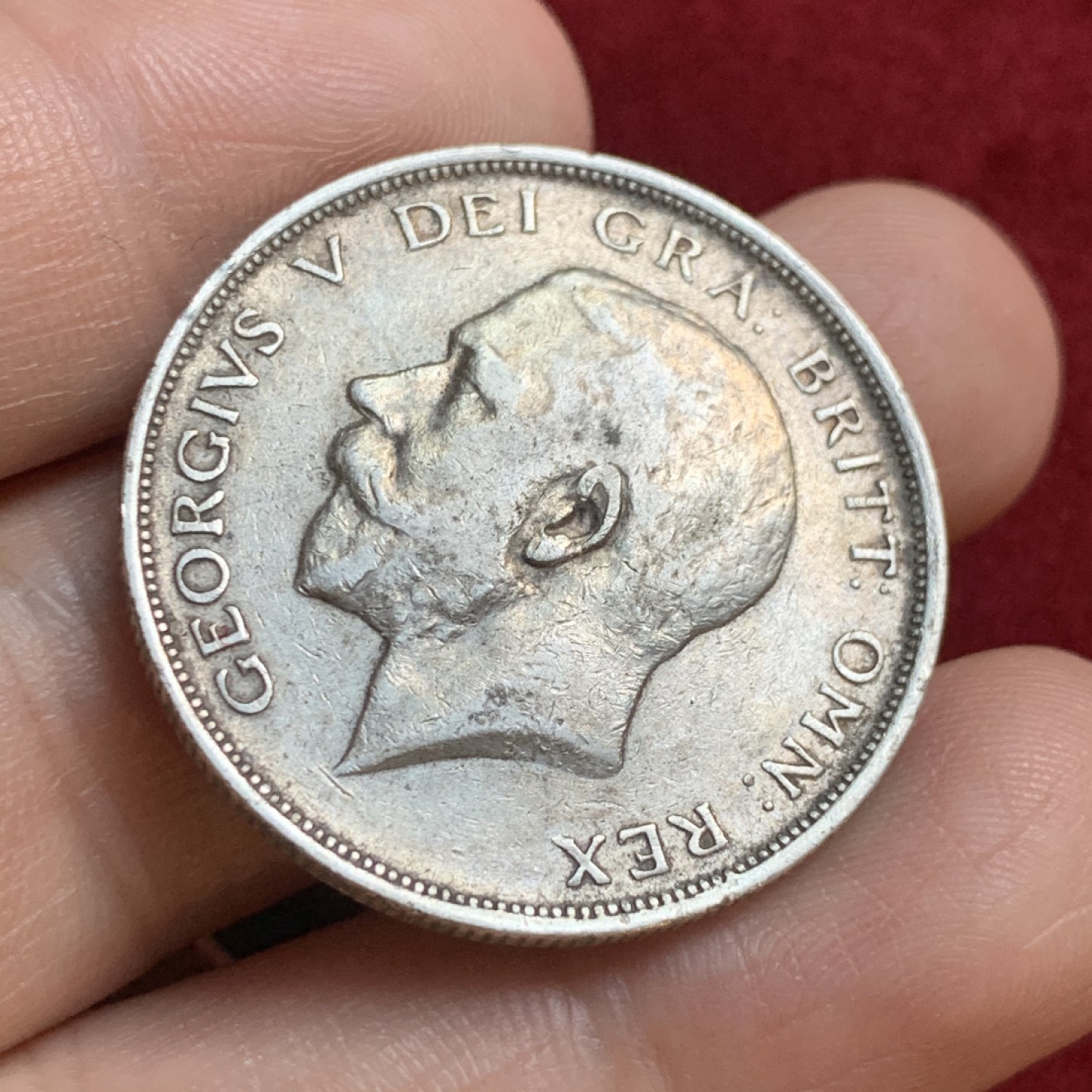 《竞宝斋》第55场-本周日，周一2场连拍（全场不限金额包邮） 英国 乔五 1914年 原味包浆 半克朗 银币  925高银版