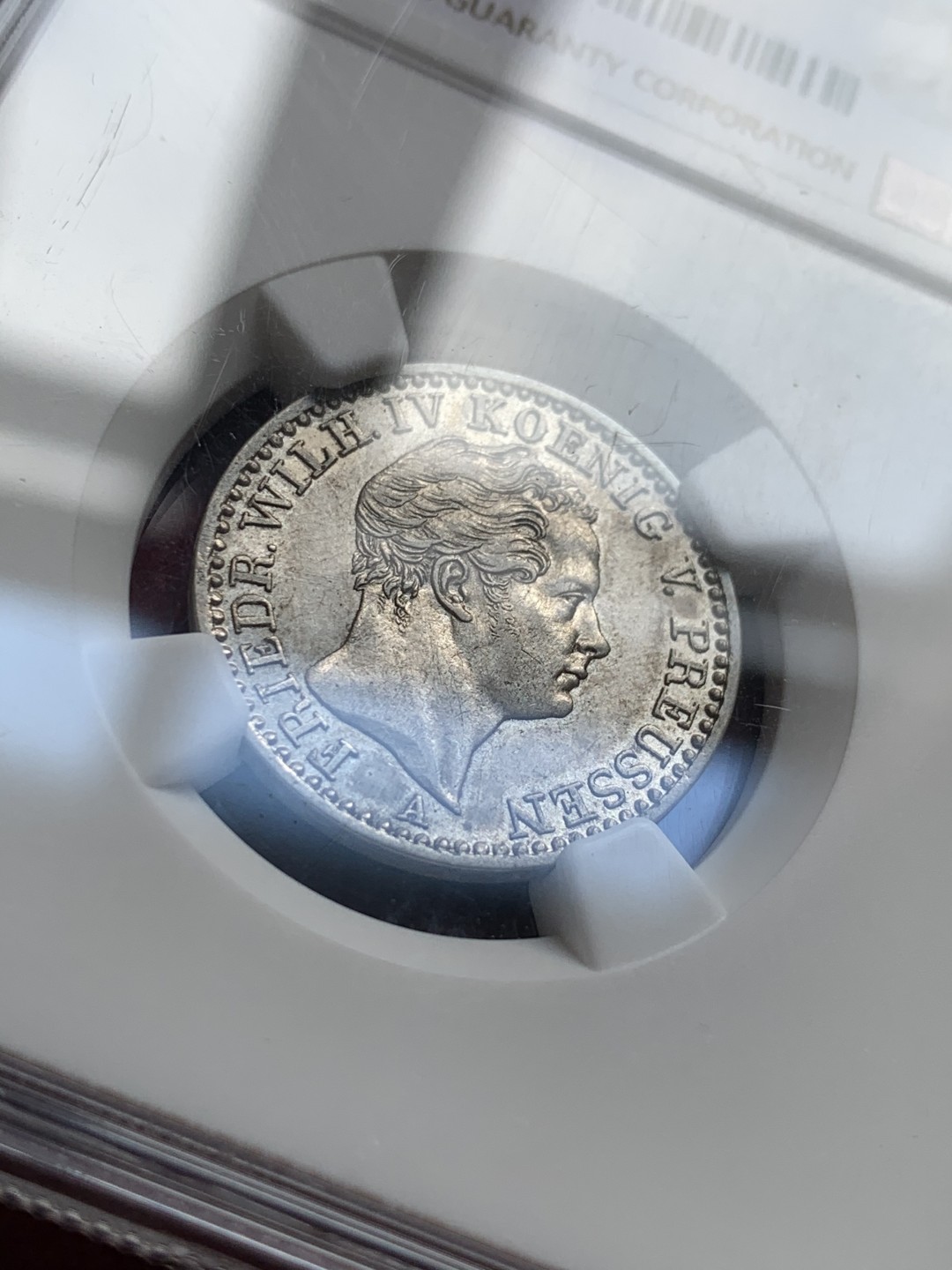 《竞宝斋》第55场-本周日，周一2场连拍（全场不限金额包邮） 比利时1法郎，普鲁士1/6泰勒评级银币2枚