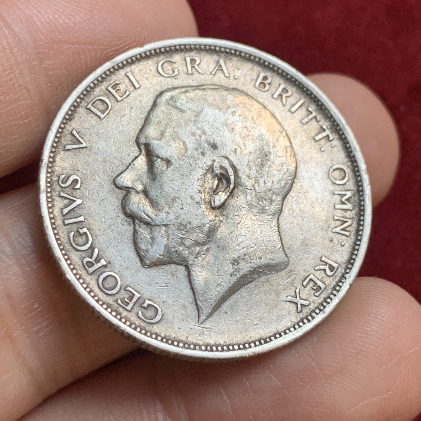 《竞宝斋》第55场-本周日，周一2场连拍（全场不限金额包邮） 英国 乔五 1914年 原味包浆 半克朗 银币  925高银版