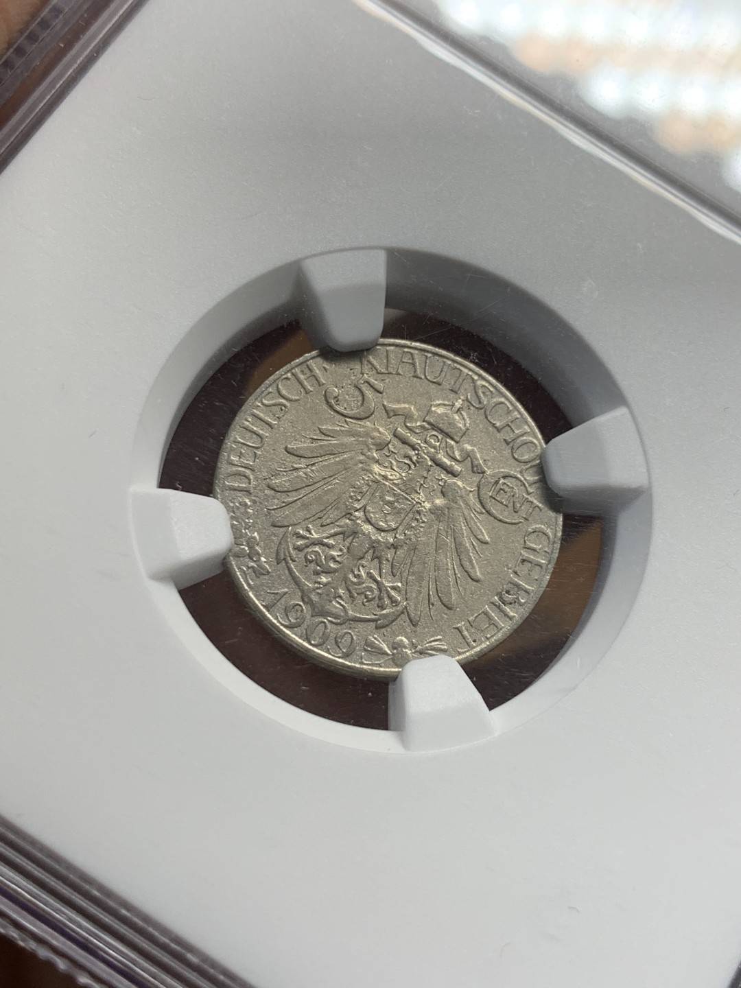 《竞宝斋》第55场-本周日，周一2场连拍（全场不限金额包邮） NGC AUD 1909年大德国宝5分 镍币之王 状态极好 严评了！