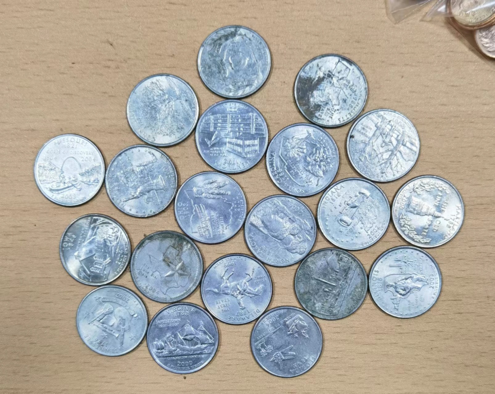 北京马甸外币专卖微拍第七十五期，外国纪念币，流通币专场拍卖，陆续上新，欢迎光临 美国25美分50洲纪念币20枚
