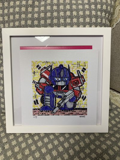零元拍：歪歪亲笔签名 OWSON系列限量插画复制画《变形金刚系列：擎天柱》，尺寸约22/22厘米，拍品不含镜框 - 零元拍：歪歪亲笔签名 OWSON系列限量插画复制画《变形金刚系列：擎天柱》，尺寸约22/22厘米，拍品不含镜框