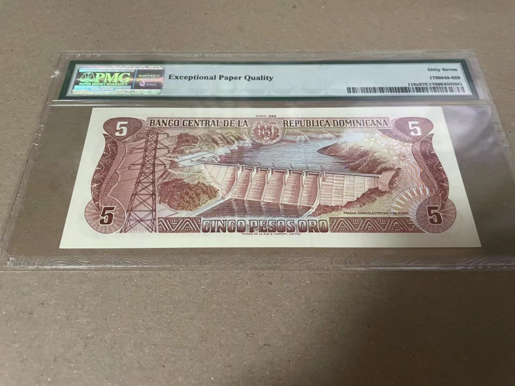 【Blue Auction】✨世界纸币精拍第182期——狮城巨轮（共78拍） 多米尼加 1984-88年5比索 PMG67EPQ 