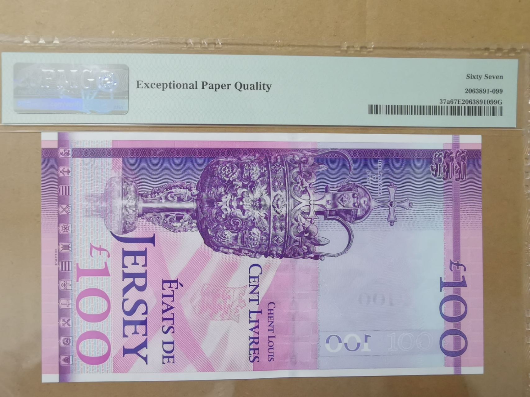 【Blue Auction】✨世界纸币精拍第182期——狮城巨轮（共78拍） 【亚军分 无347 99尾】泽西 2012年100镑 PMG67EPQ 女王纪念钞