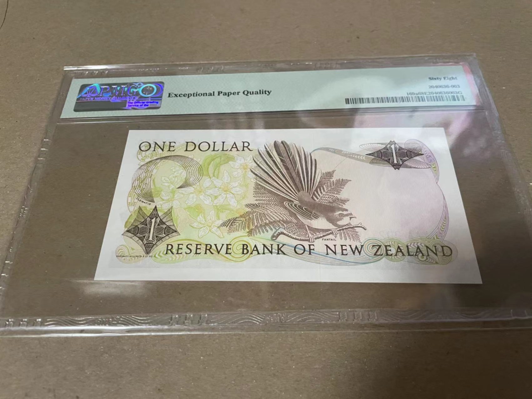 【Blue Auction】✨世界纸币精拍第182期——狮城巨轮（共78拍） 【AAA冠千位小号】新西兰 1981-85年1元 PMG68EPQ 花冠女王