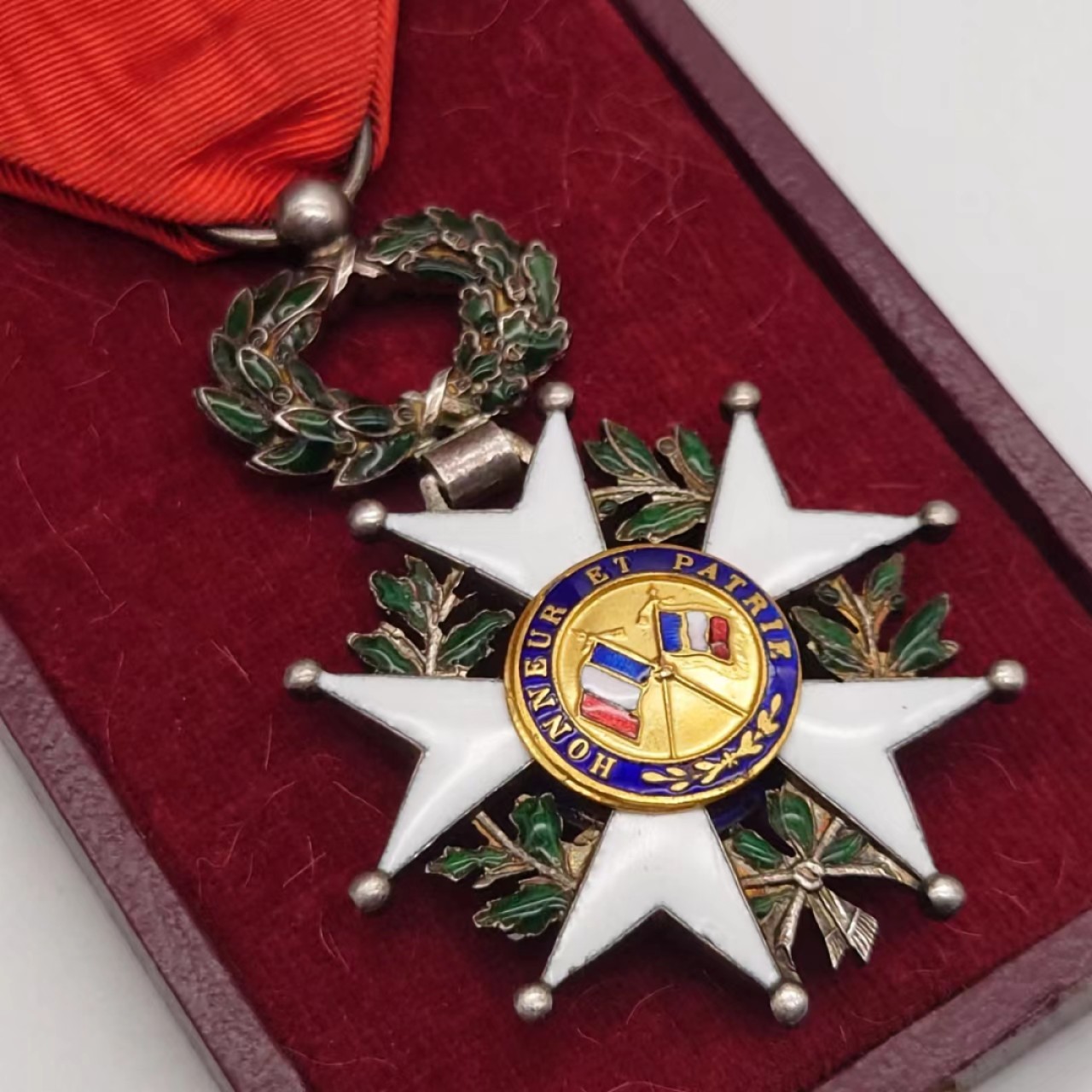 勋章奖章交易所5月14日群拍 法国第四共和国荣军勋章