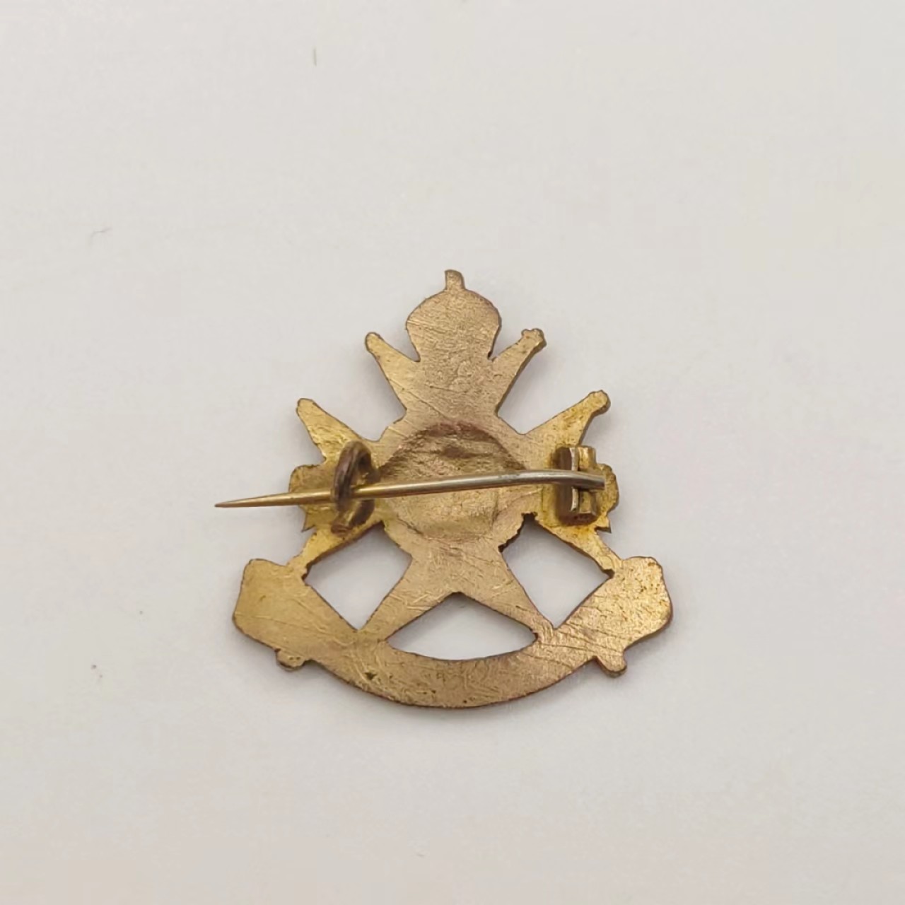 勋章奖章交易所5月14日群拍 英国第14骑兵旅小胸针