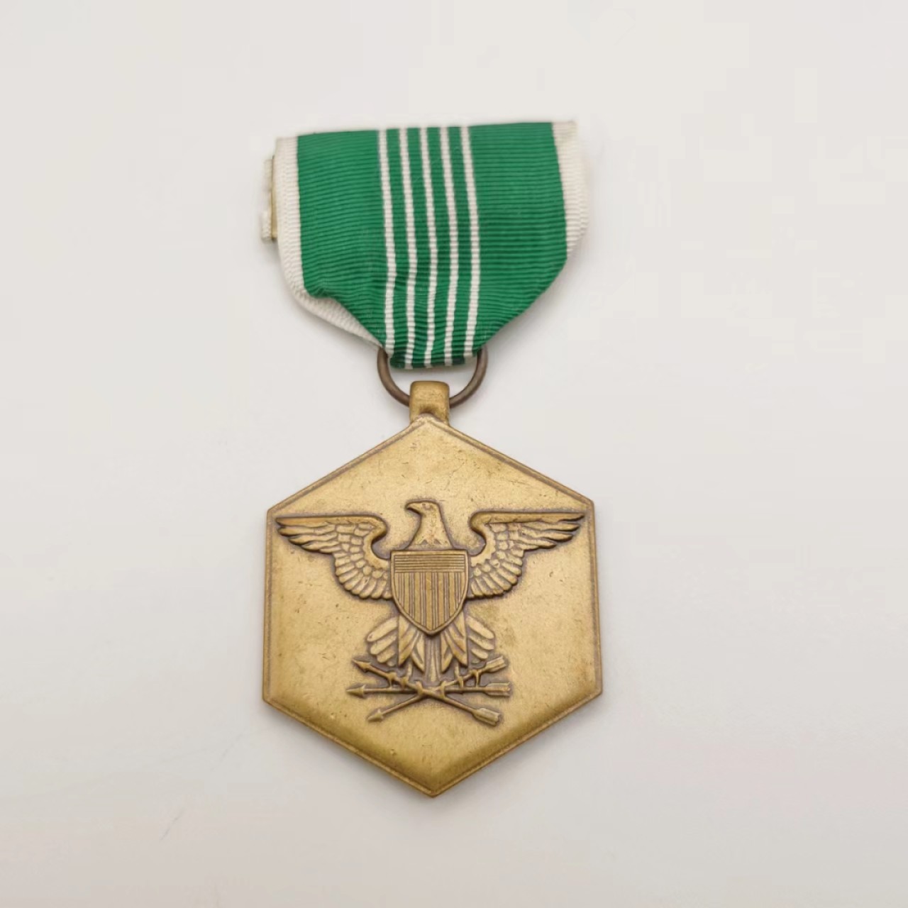 勋章奖章交易所5月14日群拍 美国军事功绩奖章（陆军版实发）