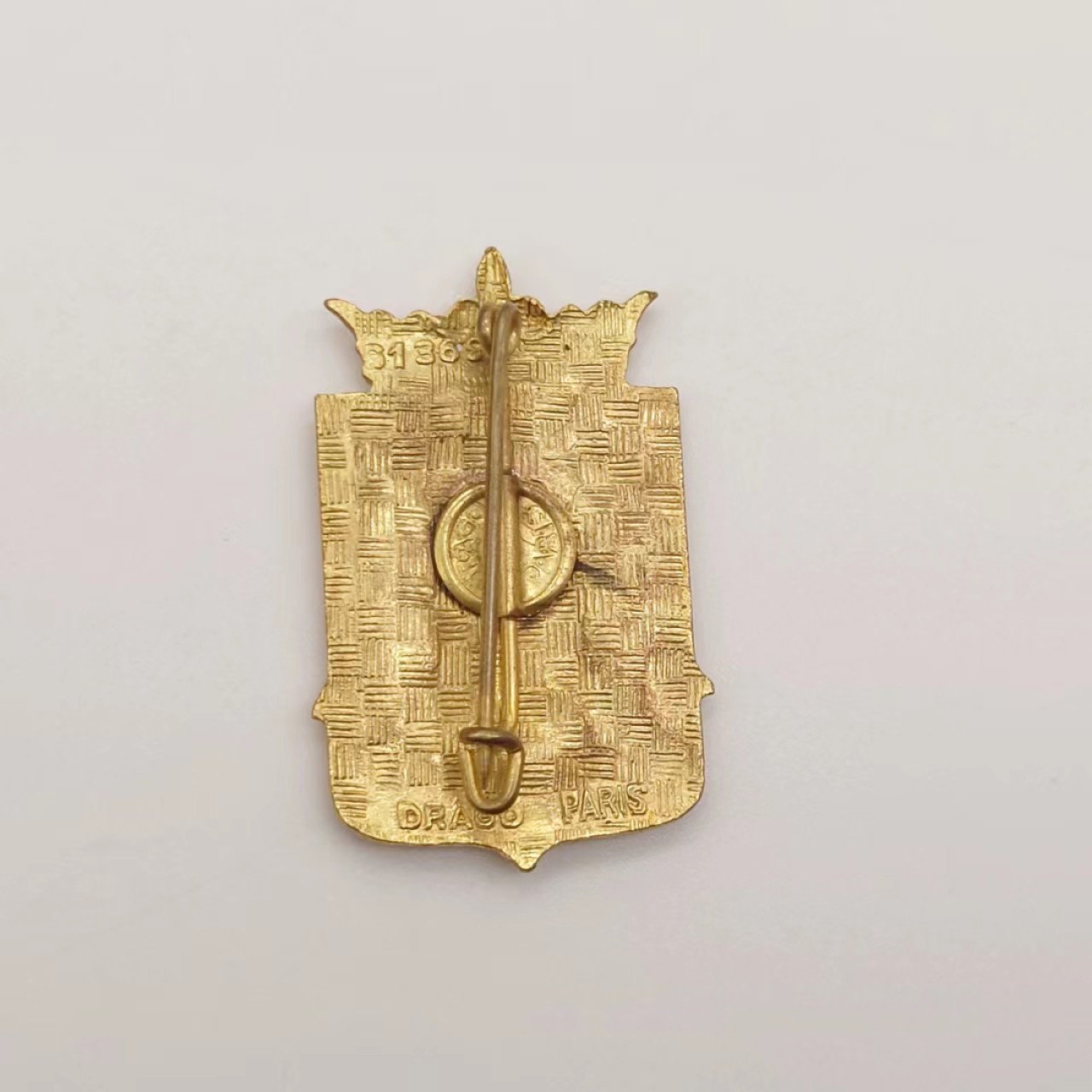 勋章奖章交易所5月14日群拍 法国第60步兵团徽章1669-1984，