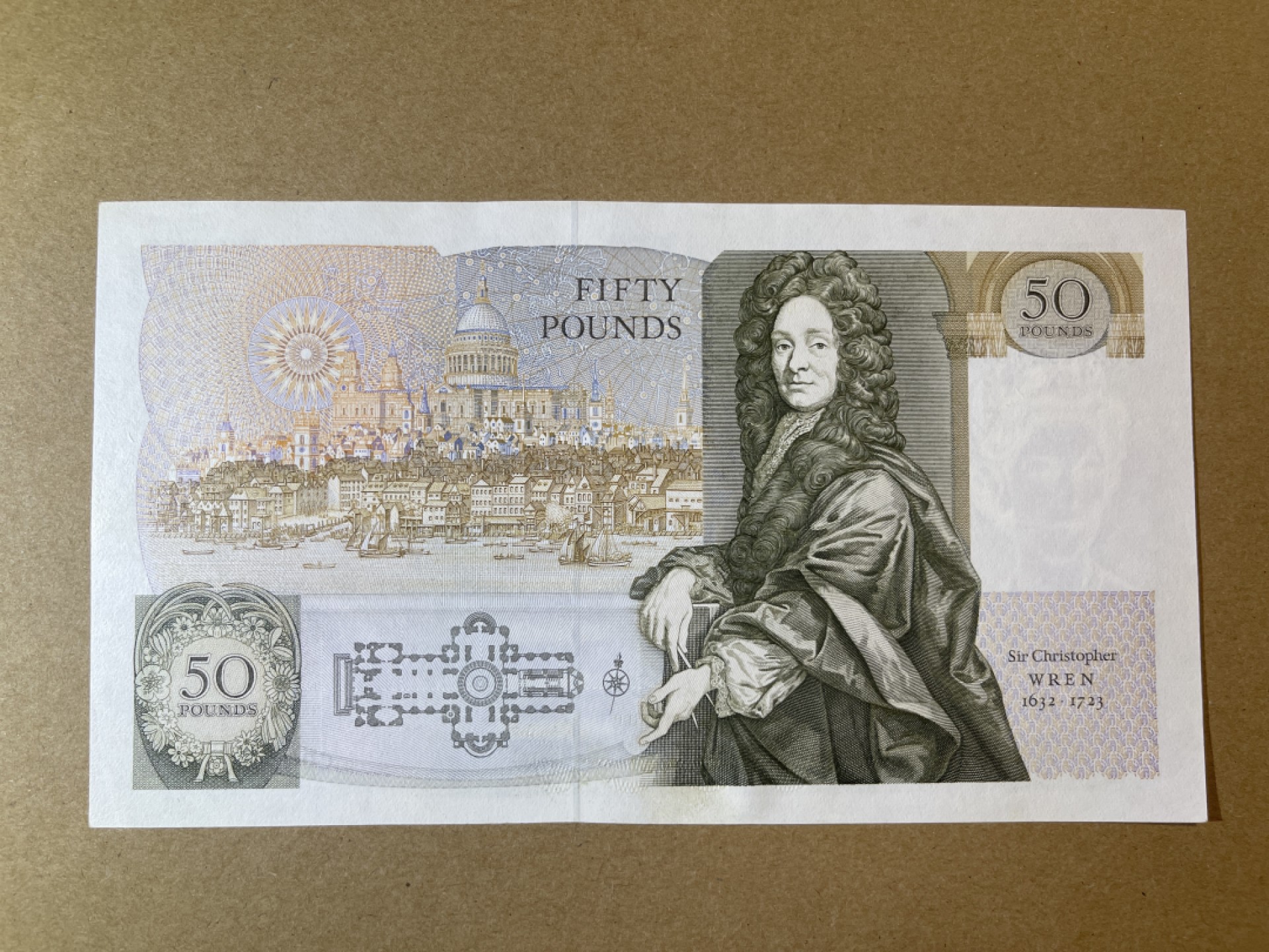 《张总收藏》58期——外币精品 英格兰50镑 UNC D序列 P-381b 局部有轻微荧光
