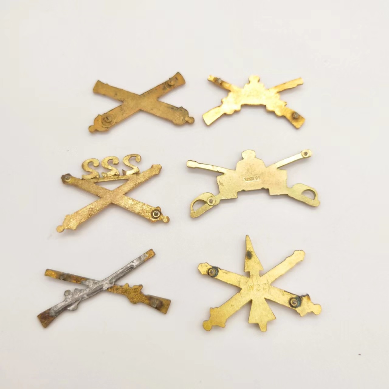 勋章奖章交易所5月14日群拍 美军兵种标识领章一组