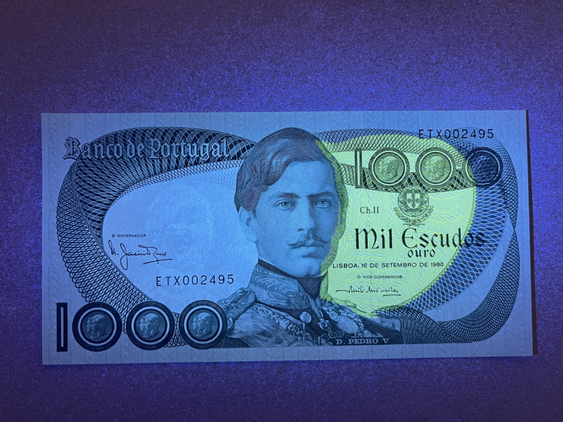 《张总收藏》58期——外币精品 葡萄牙1000埃斯库多 UNC 1980年 葡萄牙国王佩德罗五世
