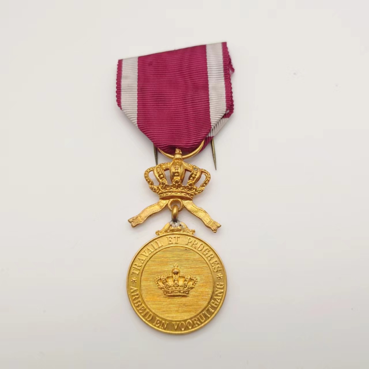 勋章奖章交易所5月14日群拍 比利时皇冠奖章