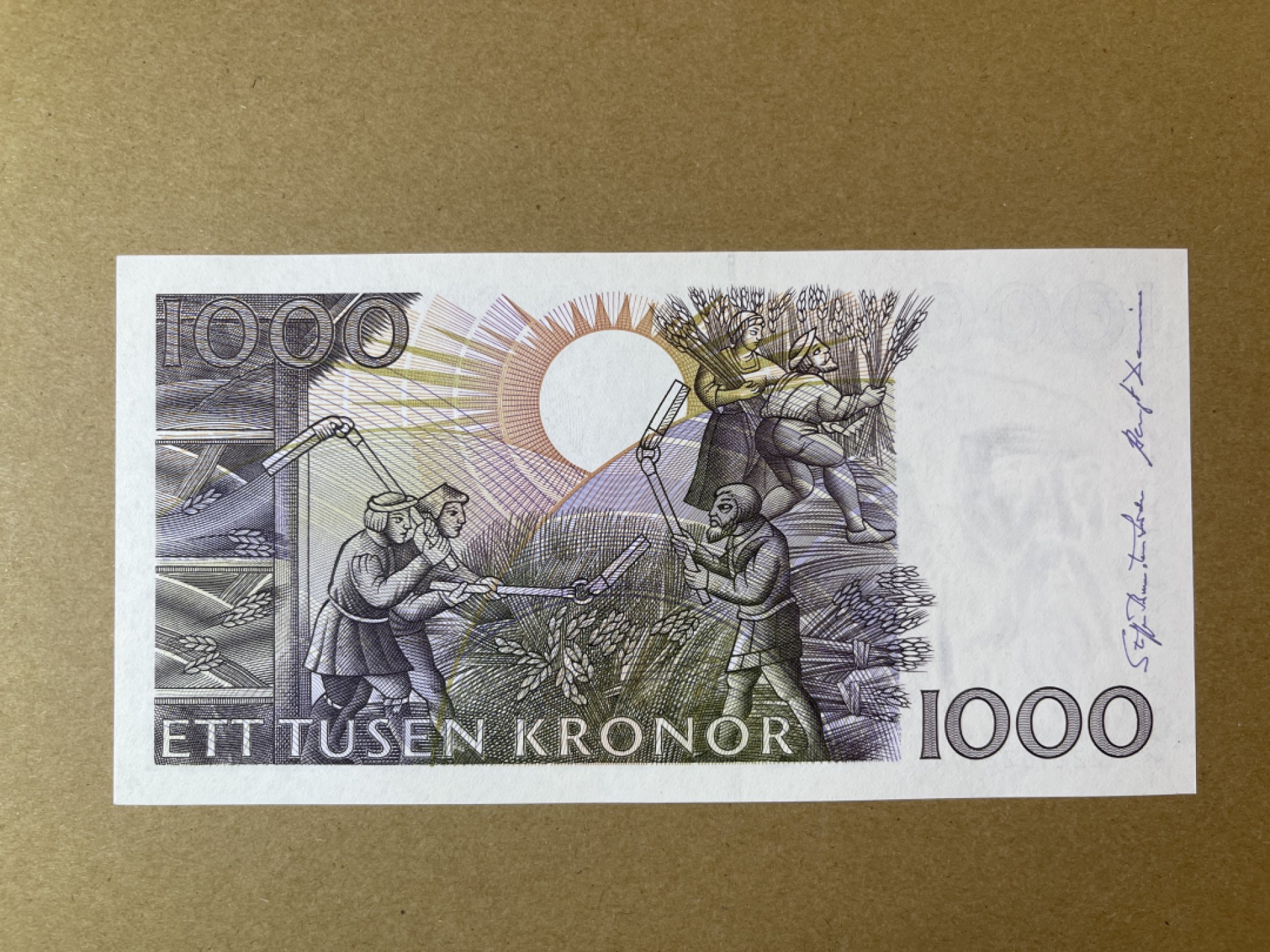 《张总收藏》58期——外币精品 瑞典1000克朗 UNC 1992年初版 瑞典国王古斯塔夫·瓦萨 局部有微弱荧光