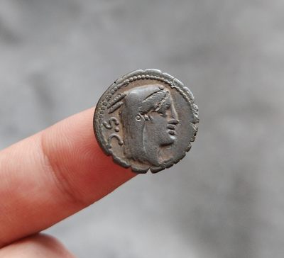 【古罗马币】将帅时代第纳尔银币天后朱诺银币 - 【古罗马币】将帅时代第纳尔银币天后朱诺银币