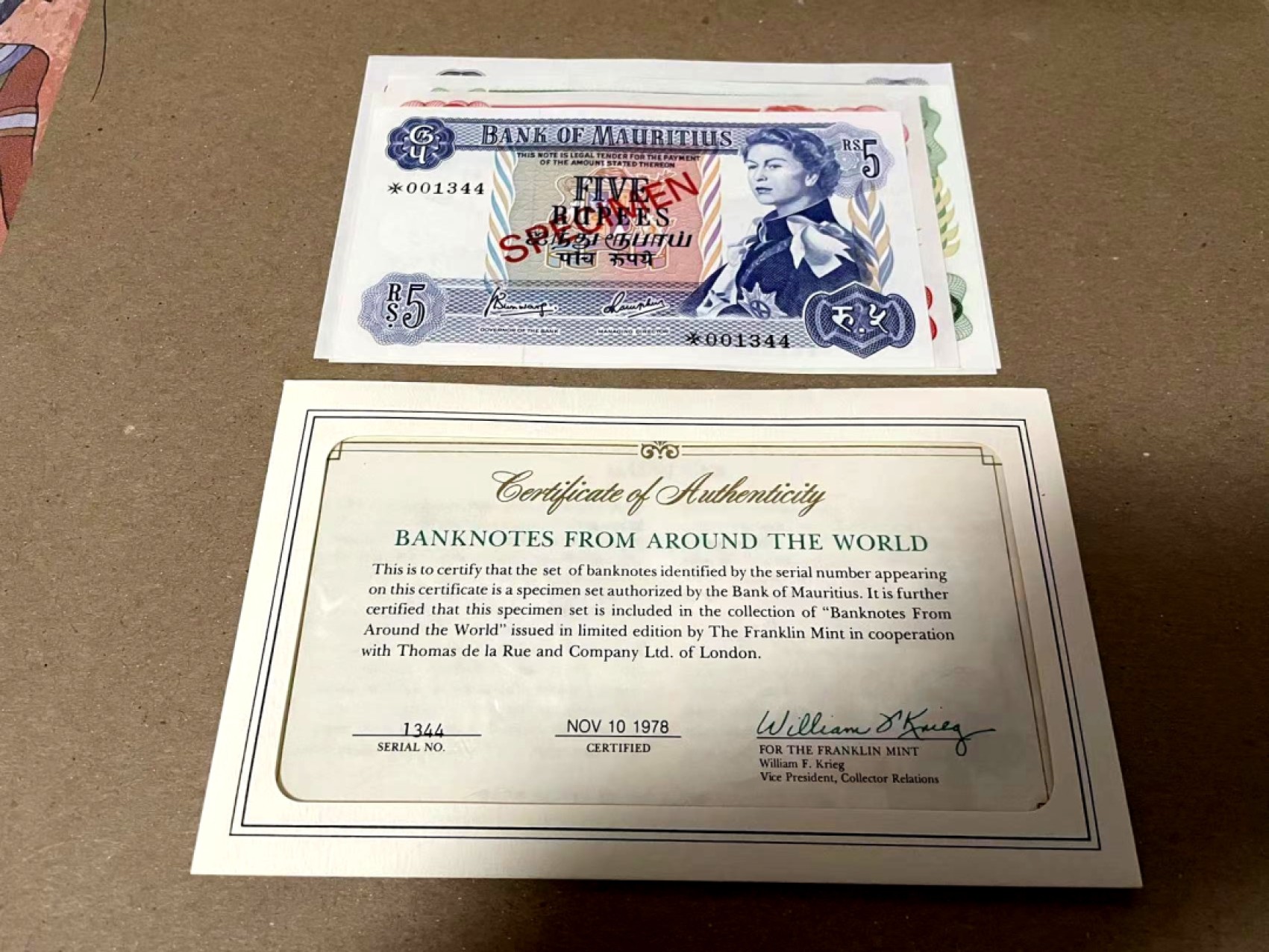 【Blue Auction】✨世界纸币精拍第183期——飞龙在天（共80拍） 【全同号原装带册带证书】毛里求斯 1967年5-10-25-50卢比 全新UNC  经典戎装女王