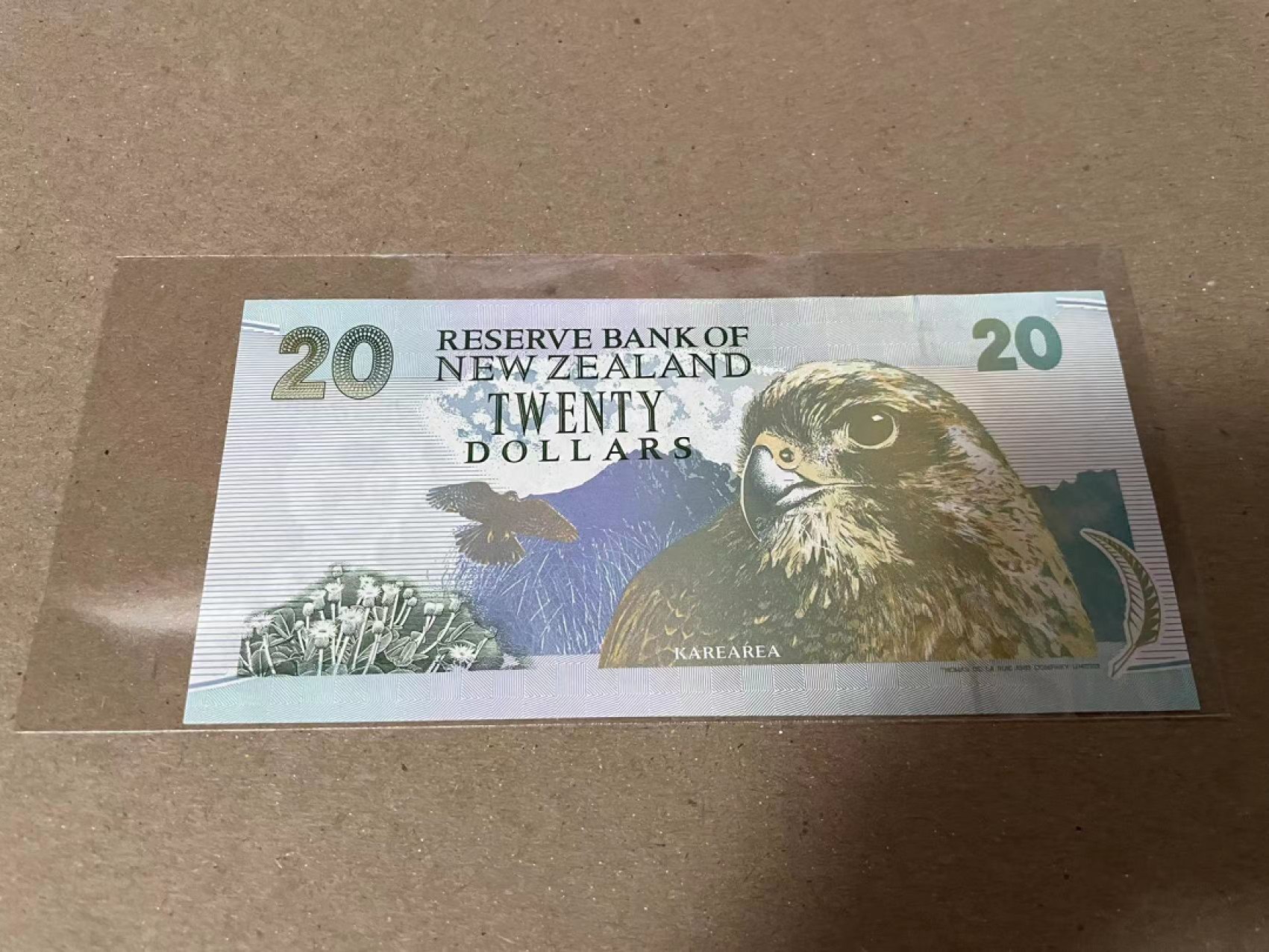 【Blue Auction】✨世界纸币精拍第183期——飞龙在天（共80拍） 新西兰 20元 全新UNC 雄鹰 女王