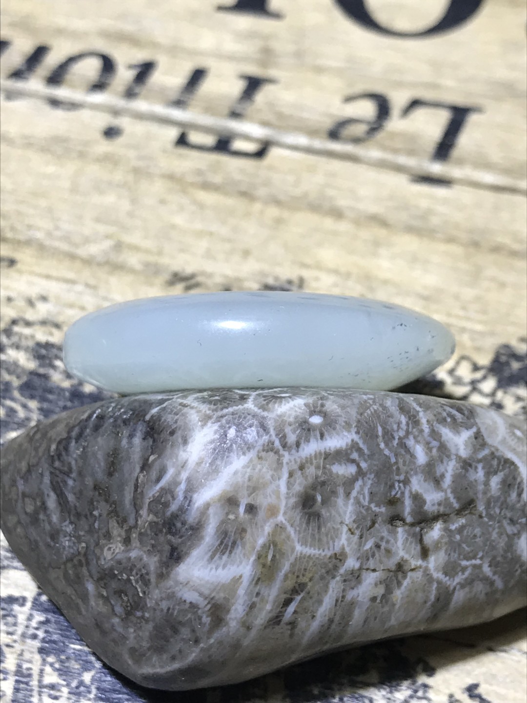 天然青花岫玉平安扣一個，