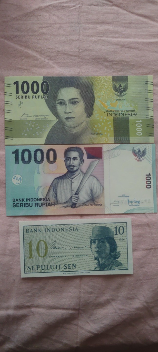 一米收藏，开心上拍(第四十三期)！！！ 外钞(印度尼西亚)全新一组！