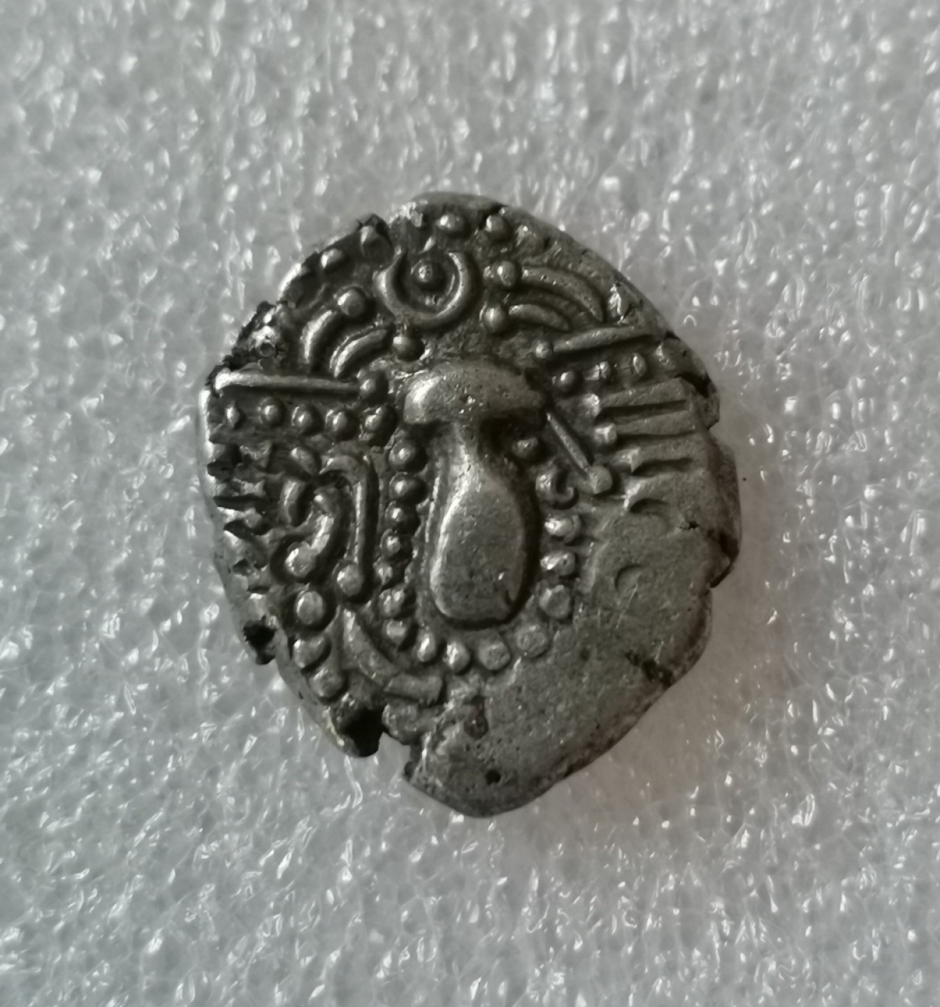 瓶子🏺第39期拍卖会 8-11世纪古吉拉特查拉健银币