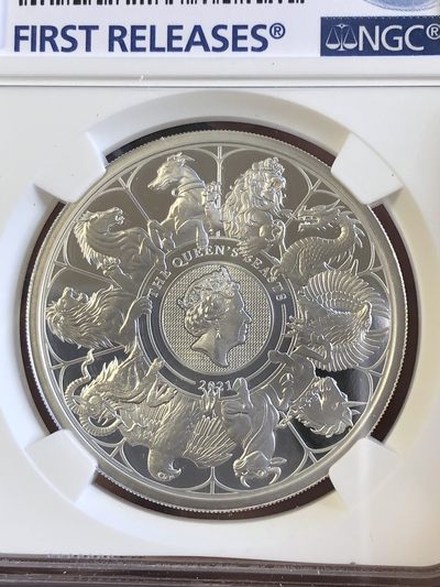 【海寧潮】英国2021年神兽十合一1盎司精制银币NGC-PF69首期，原盒证书，999银，直径38.61毫米，发行7100枚