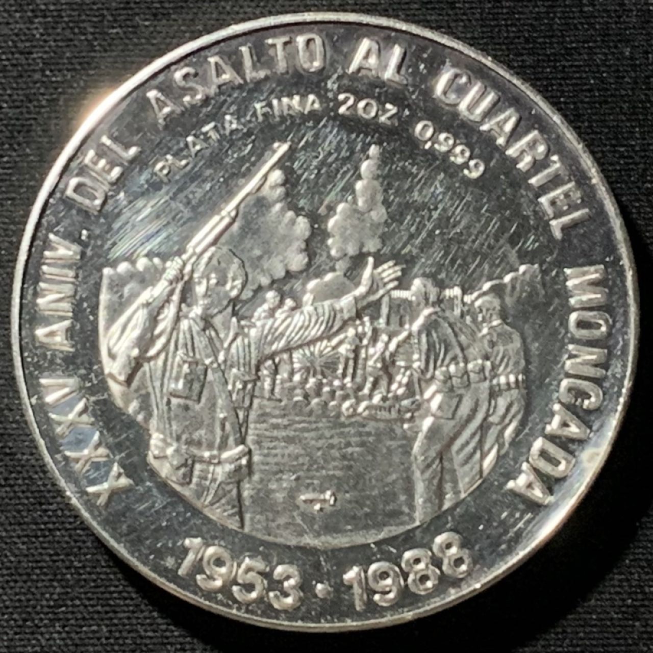 紫瑗钱币——第190期拍卖 古巴 1988年 古巴革命胜利35周年 20比索 62.2克 0.999银 精制