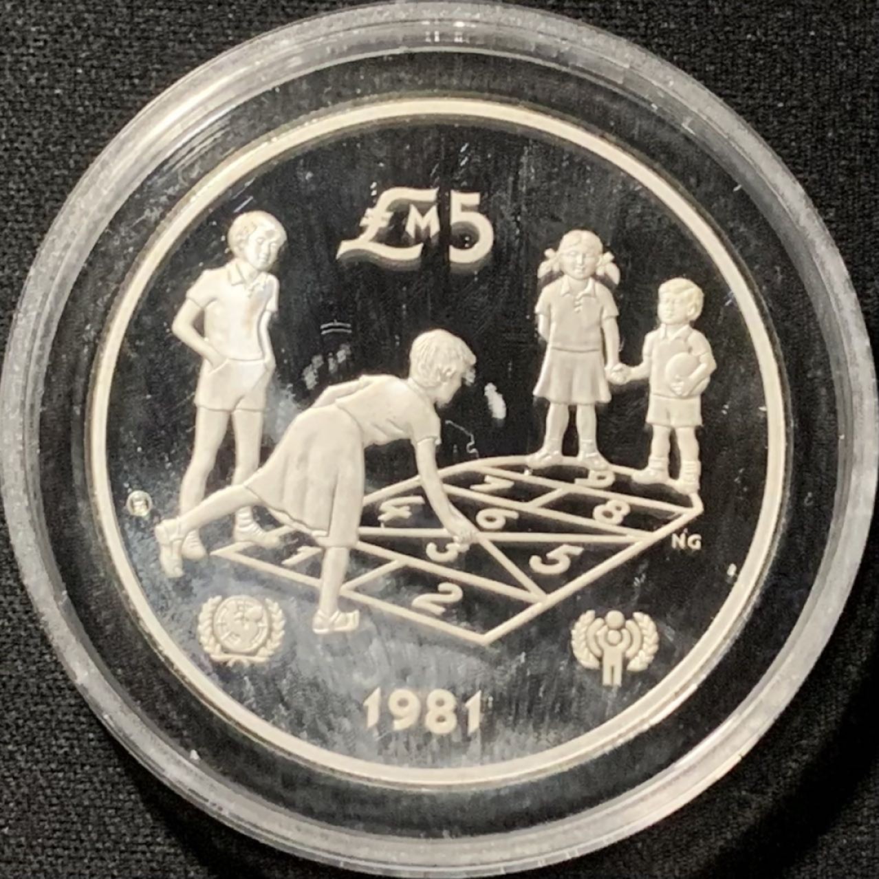 紫瑗钱币——第190期拍卖 马耳他 1981年 国际儿童年 5磅 28.25克 0.925银 精制