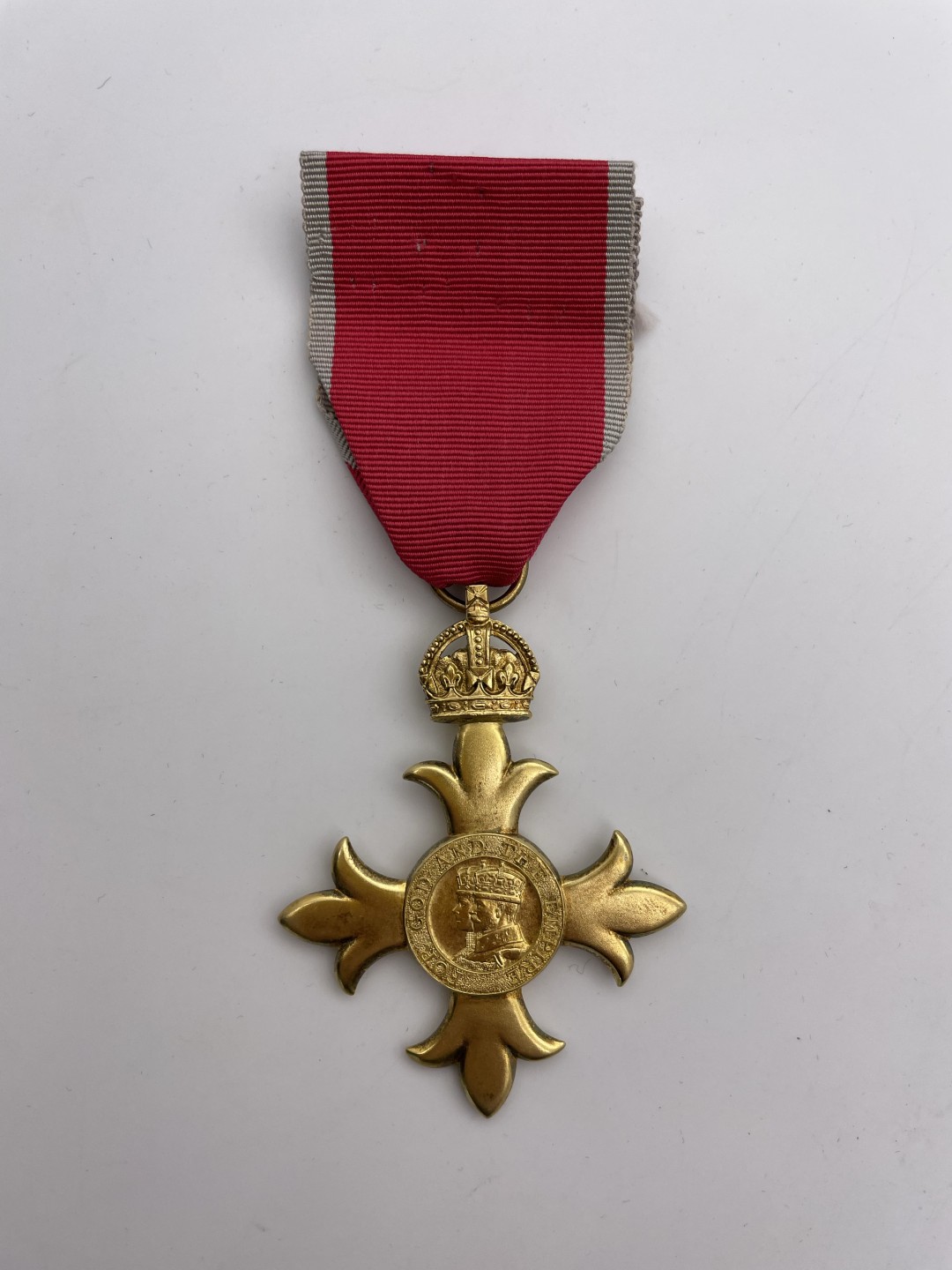 勋章奖章交易所5月22日拍卖 英国军官级大英帝国勋章