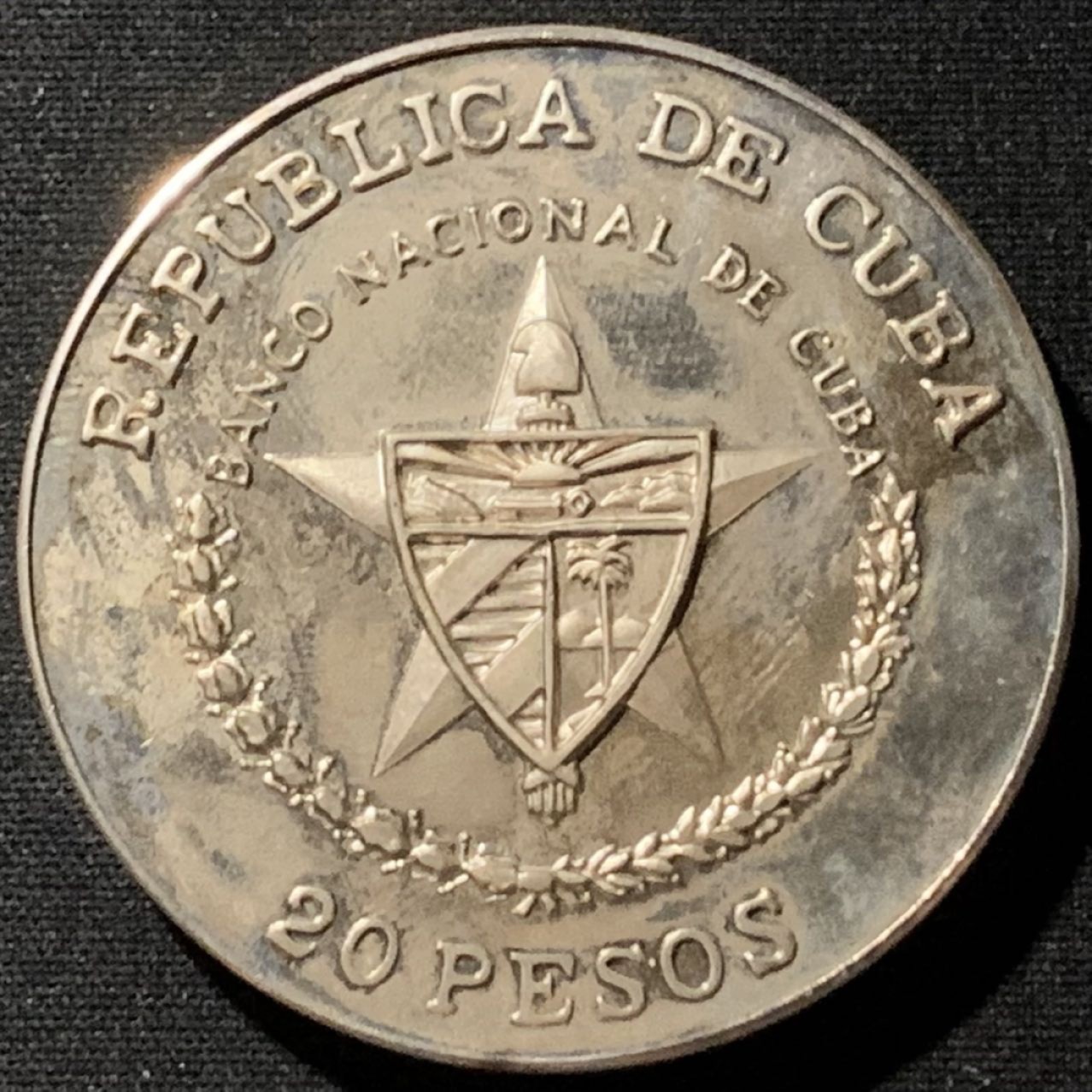 紫瑗钱币——第190期拍卖 古巴 1987年 古巴第一条铁路150周年 20比索 62.2克 0.999银 精制
