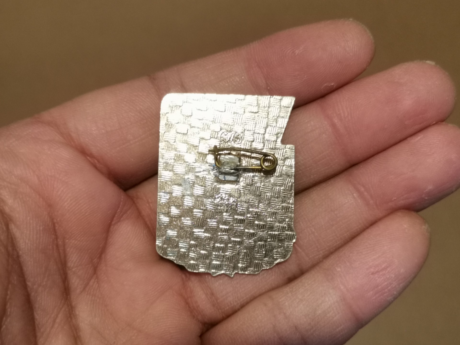 世界勋奖徽章拍卖第15期-久等了！ 稀少王牌军队-前苏联空军第16军老兵证章