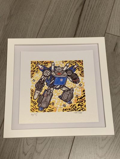 零元拍：歪歪亲笔签名 OWSON系列限量插画复制画《变形金刚系列：轮胎》，尺寸约22/22厘米，拍品不含镜框 - 零元拍：歪歪亲笔签名 OWSON系列限量插画复制画《变形金刚系列：轮胎》，尺寸约22/22厘米，拍品不含镜框