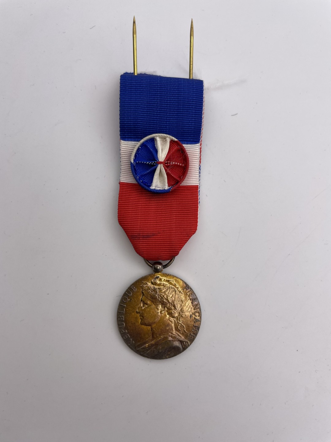 勋章奖章交易所5月22日拍卖 法国一级劳动荣誉奖章