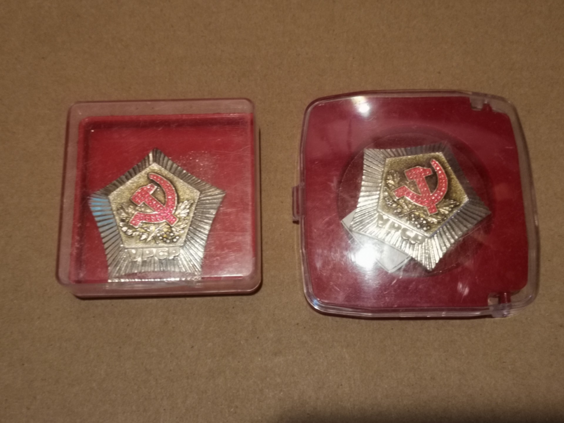 世界勋奖徽章拍卖第15期-久等了！ 前苏联结婚纪念章两个