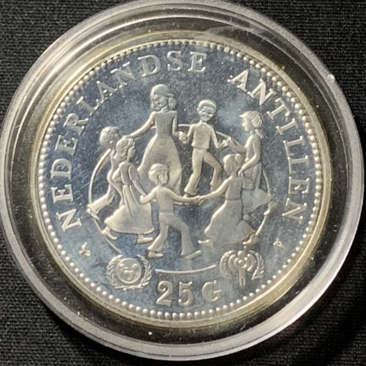 紫瑗钱币——第190期拍卖 荷属安的列斯 1979年 国际儿童年 25盾 27.21克 0.925银 精制