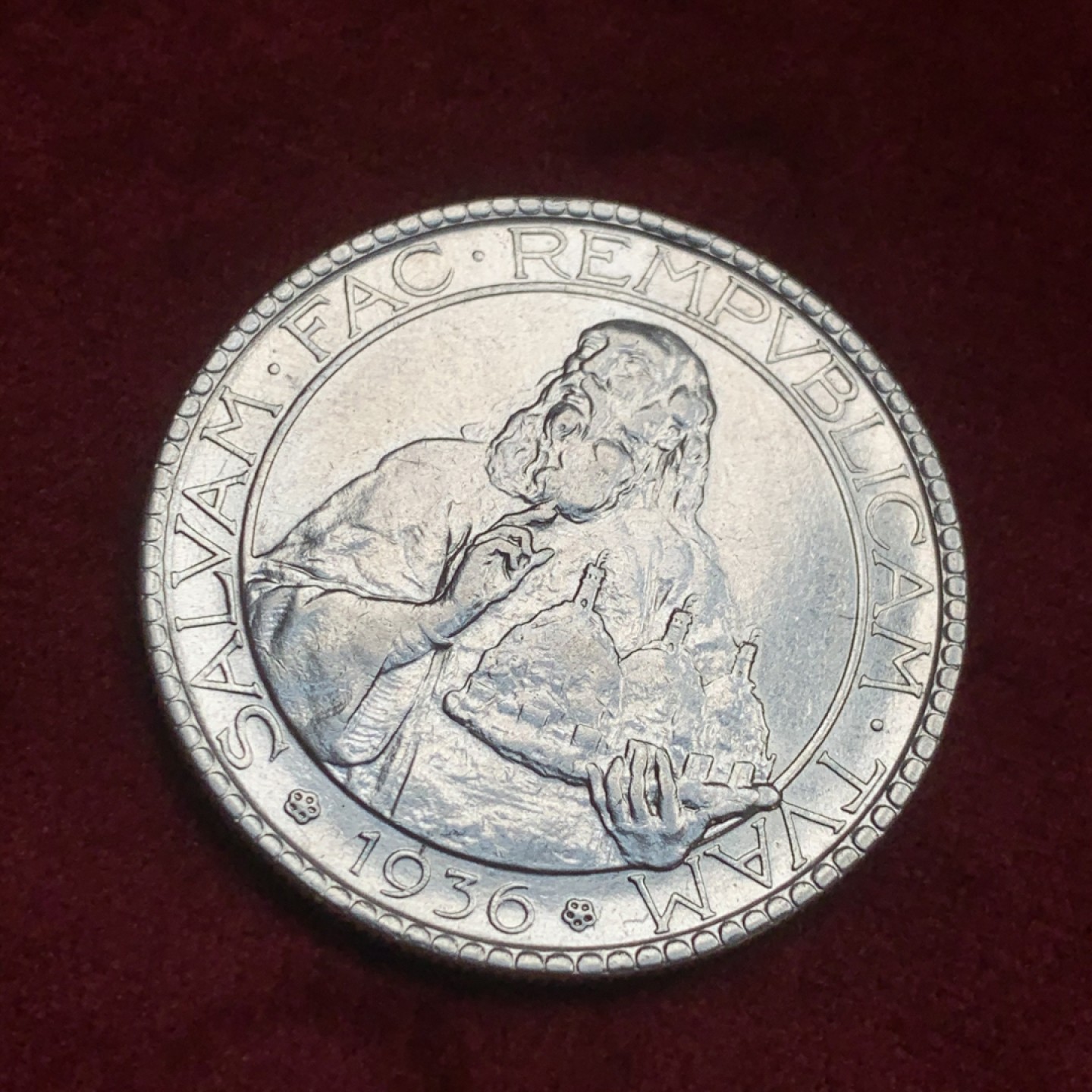 《竞宝斋》第59场-本周日，周一2场连拍（全场不限金额包邮） 圣马力诺1936年20里拉 大银币 稀少年份 发行量只有其他的一半