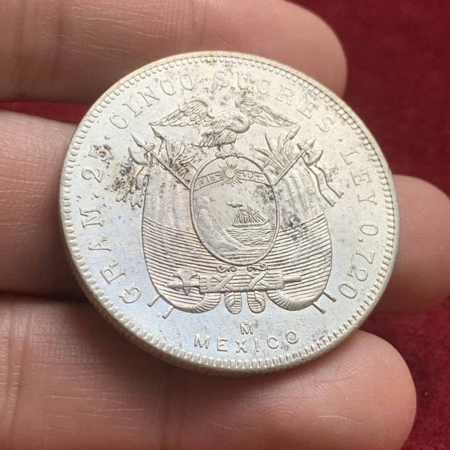 《竞宝斋》第59场-本周日，周一2场连拍（全场不限金额包邮） 厄瓜多尔 1943年 大元帅安东尼奥何塞 5苏克雷 好品大银币 少见