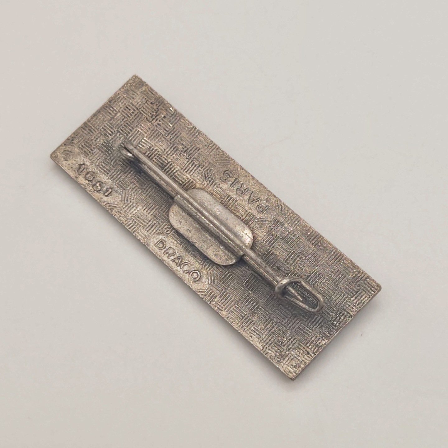 勋章奖章交易所5月28日拍卖 法国陆军军官学校徽章