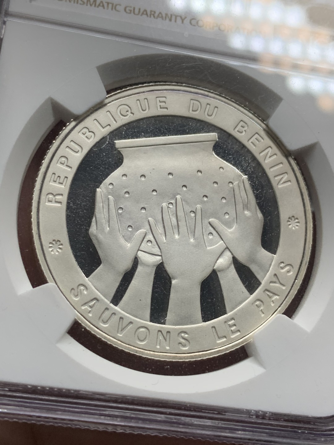 《竞宝斋》第59场-本周日，周一2场连拍（全场不限金额包邮） NGC-PF 68UC 贝宁（1992）年1000法郎国家纪念银币 (第二名）发行量1000枚  精制银币