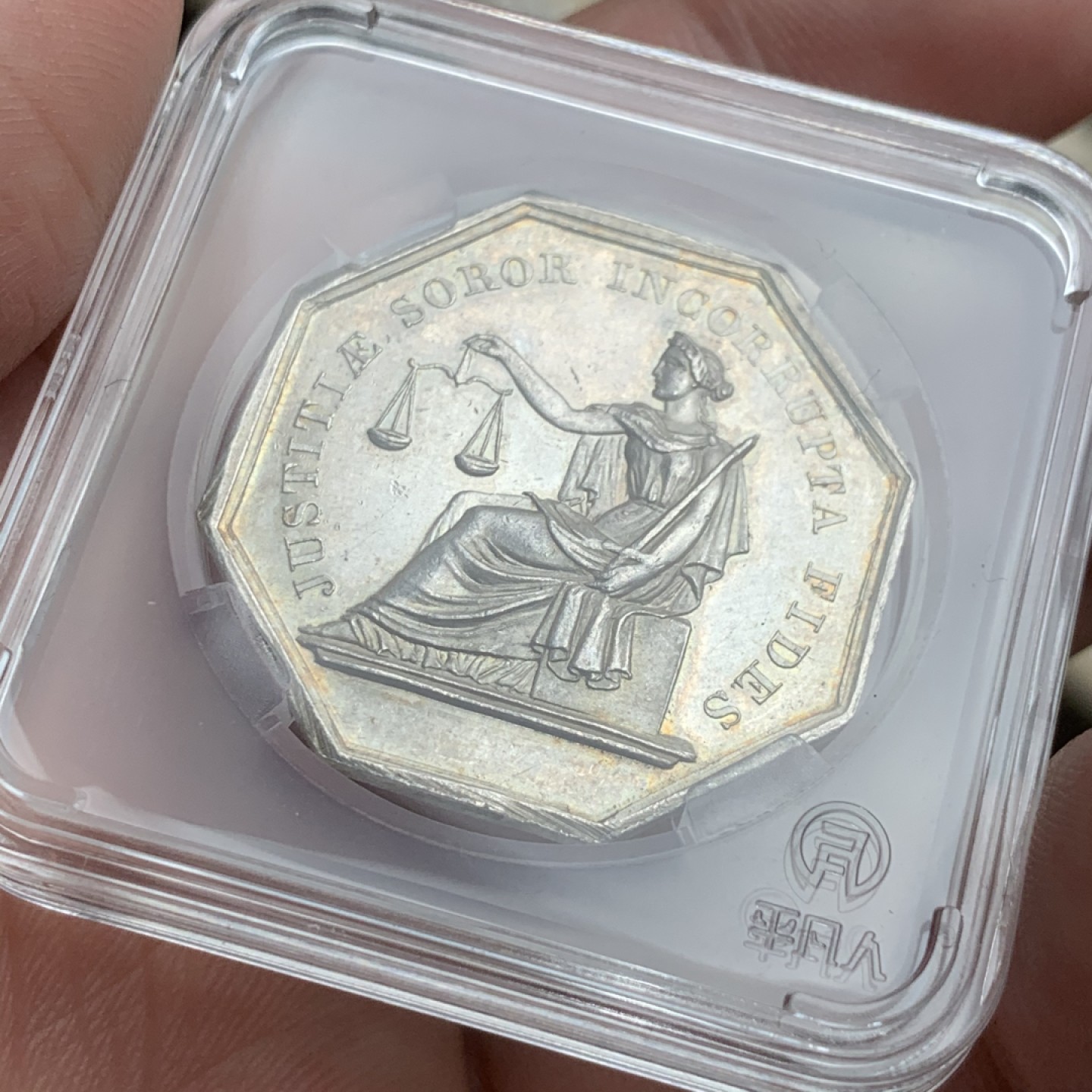 《竞宝斋》第59场-本周日，周一2场连拍（全场不限金额包邮） 1845-1860年间法国公证处八角银制代币  重量：11g  边铭：手指银标