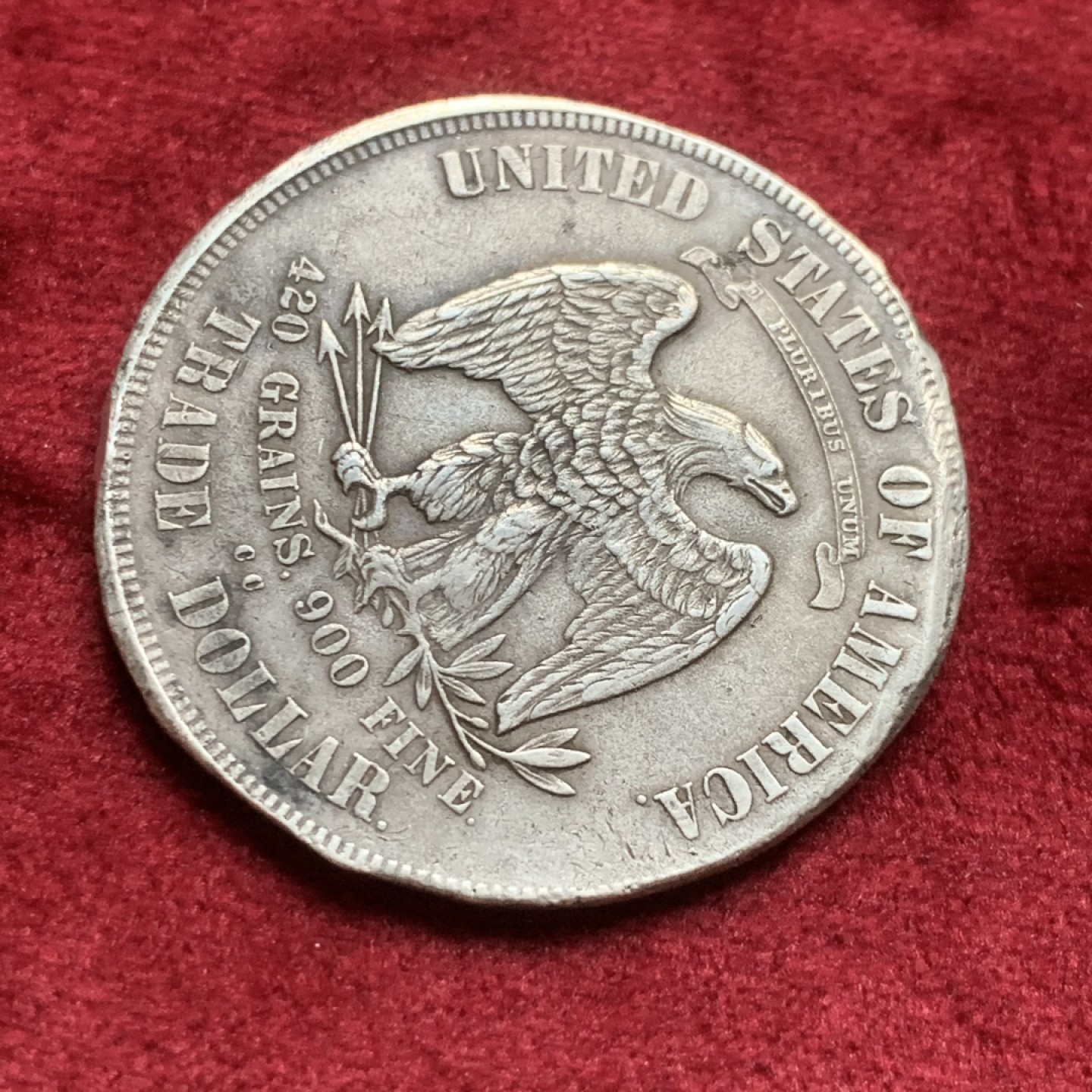 《竞宝斋》第59场-本周日，周一2场连拍（全场不限金额包邮） 海捞腐蚀 美国拿花贸易银CC版 因为严重腐蚀人像面已没有 18.14克重