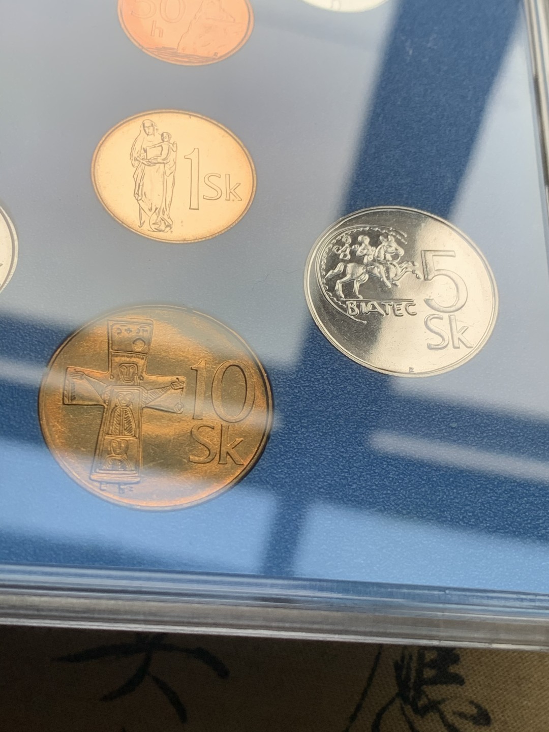 《竞宝斋》第59场-本周日，周一2场连拍（全场不限金额包邮） 斯洛伐克 2003年 8枚装 套币