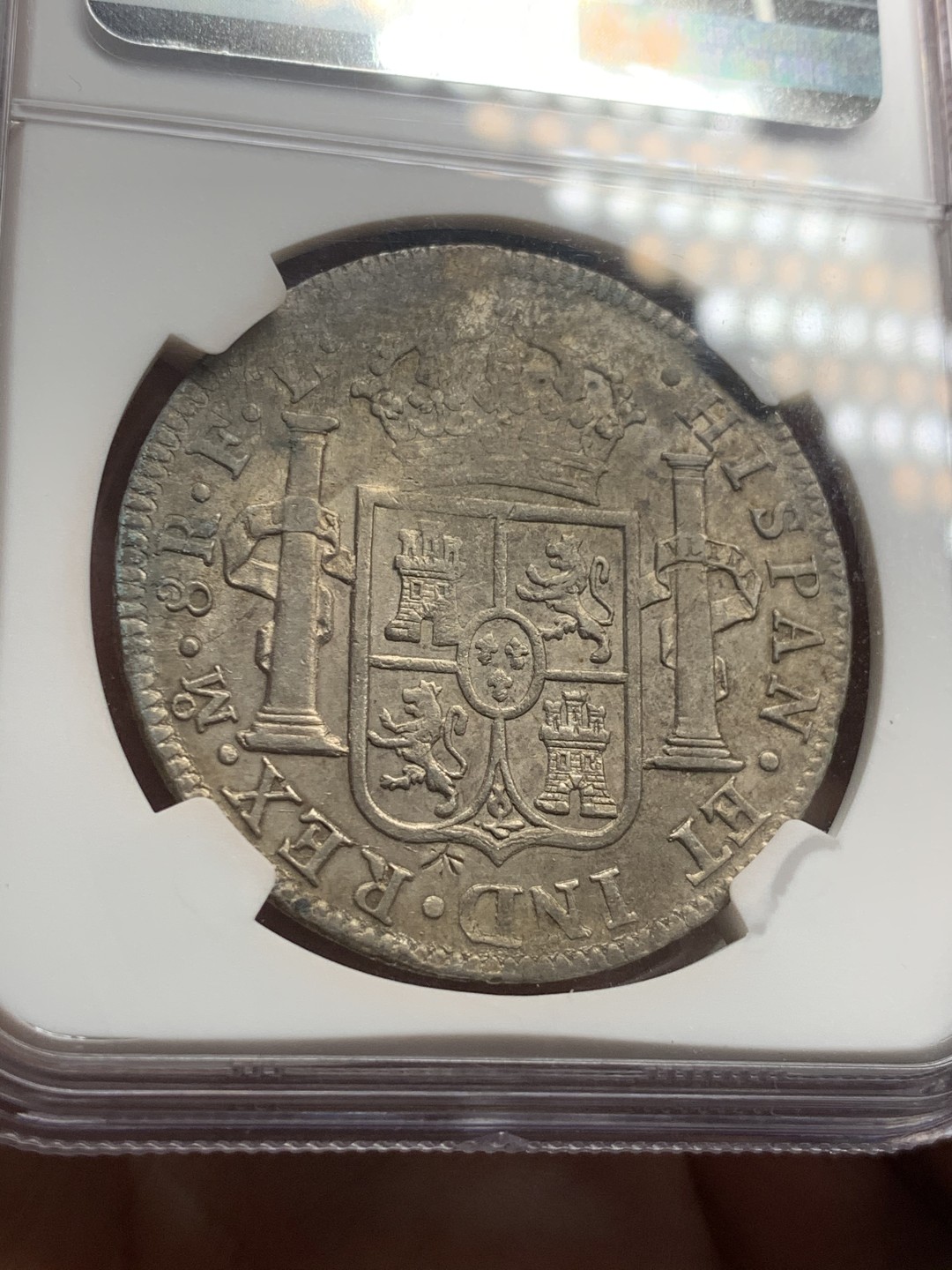 《竞宝斋》第59场-本周日，周一2场连拍（全场不限金额包邮） NGC-XFD 墨西哥 1801年 8瑞尔 卡四双柱银币 稀少骑字版！ MO FT/FM