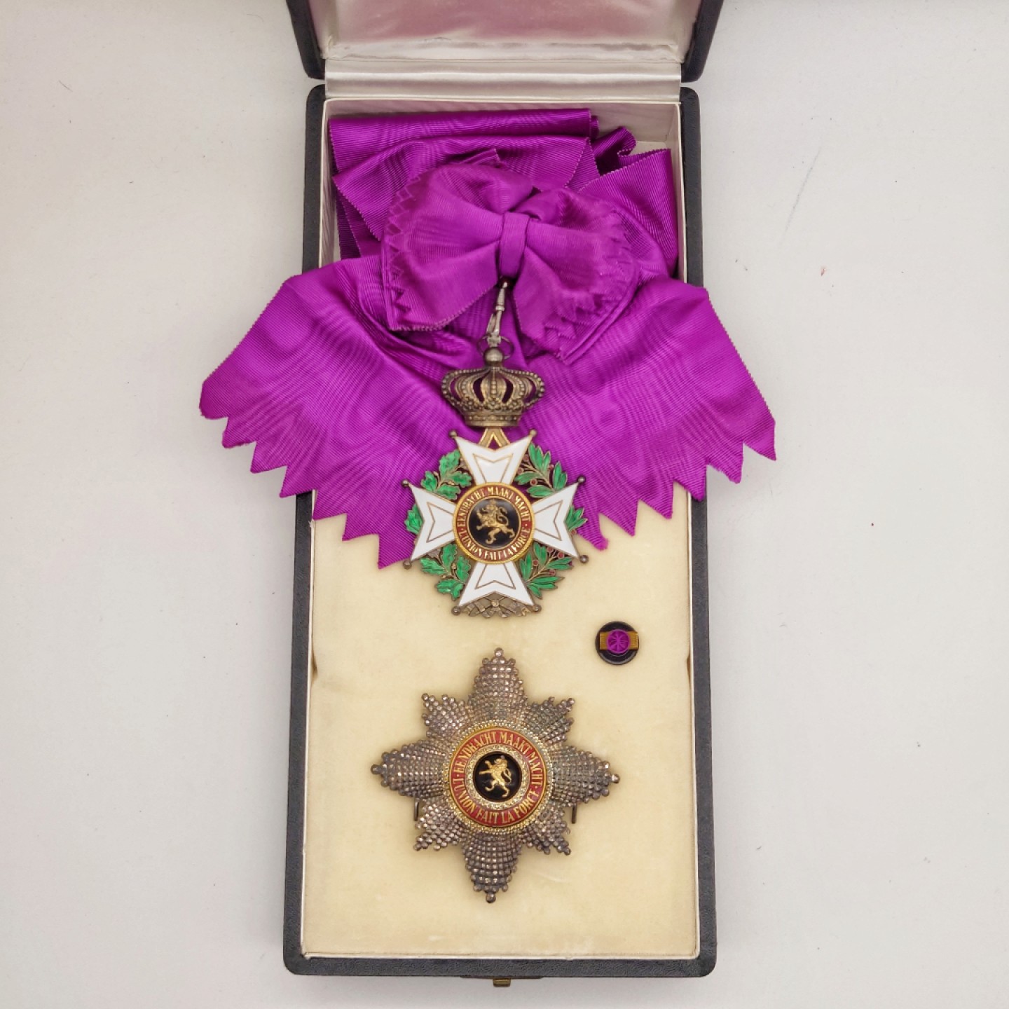 勋章奖章交易所5月28日拍卖 比利时大十字级利奥波德勋章