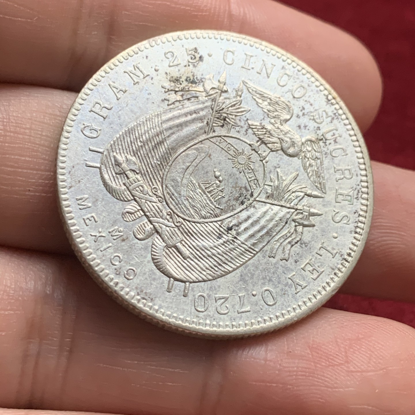 《竞宝斋》第59场-本周日，周一2场连拍（全场不限金额包邮） 厄瓜多尔 1943年 大元帅安东尼奥何塞 5苏克雷 好品大银币 少见