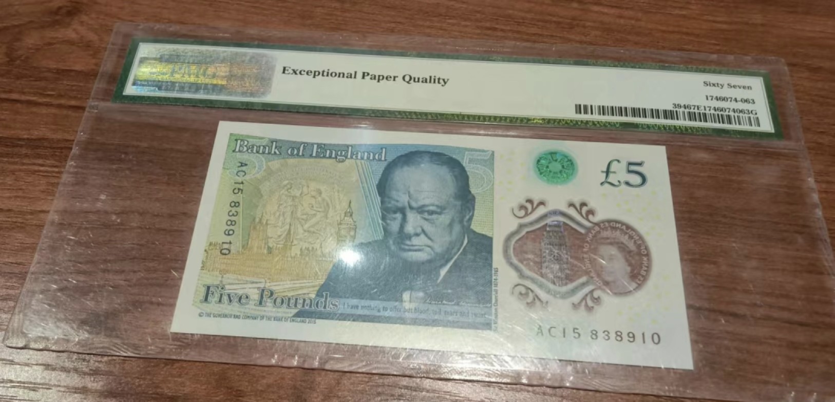 Chase Auction 第11期- - 中外纸币、民国钞联拍！ 2015年英国5英镑，PMG67分！壳子有些花，介意勿拍！